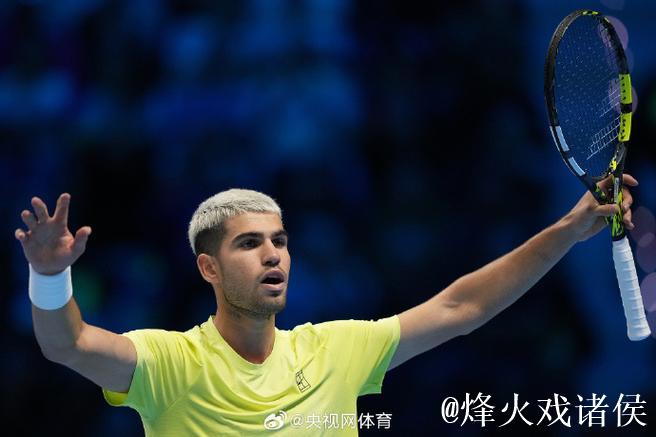 阿尔卡拉斯2-1力克弗里茨 总决赛小组赛喜获两连胜