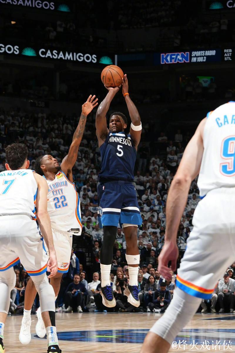 爱德华兹26分力克欧文39分 森林狼战胜独行侠 爱德华兹26分力克欧文39分 森林狼战胜独行侠